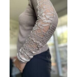 FREE PEOPLE Waffle Knit Crew Neck Long Lace Sleeves Tee Shirt L